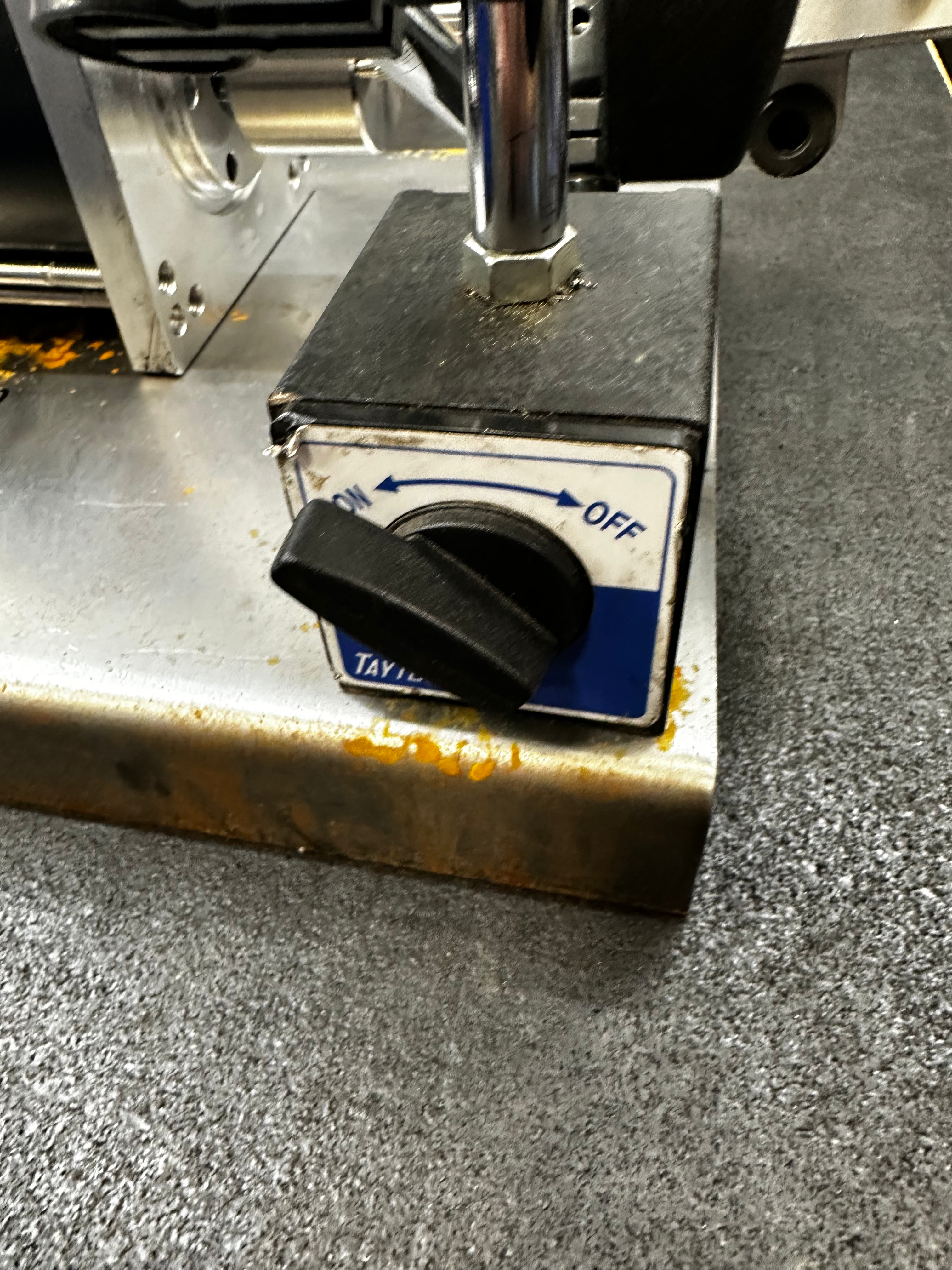 dial indicator lock